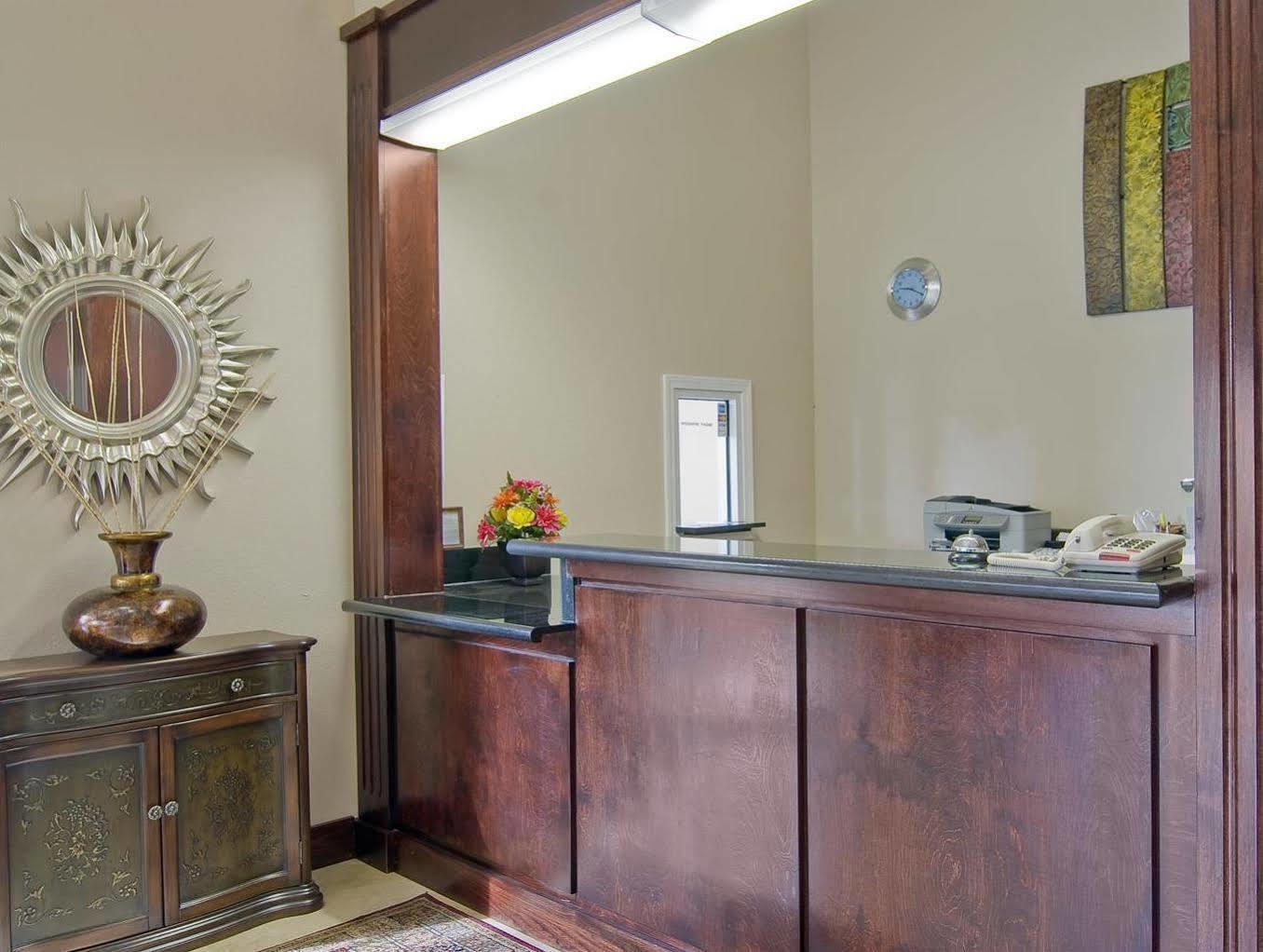 Americas Best Value Inn Deridder Екстер'єр фото